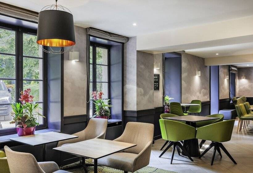 هتل Mercure Paris Ouest Saintgermain