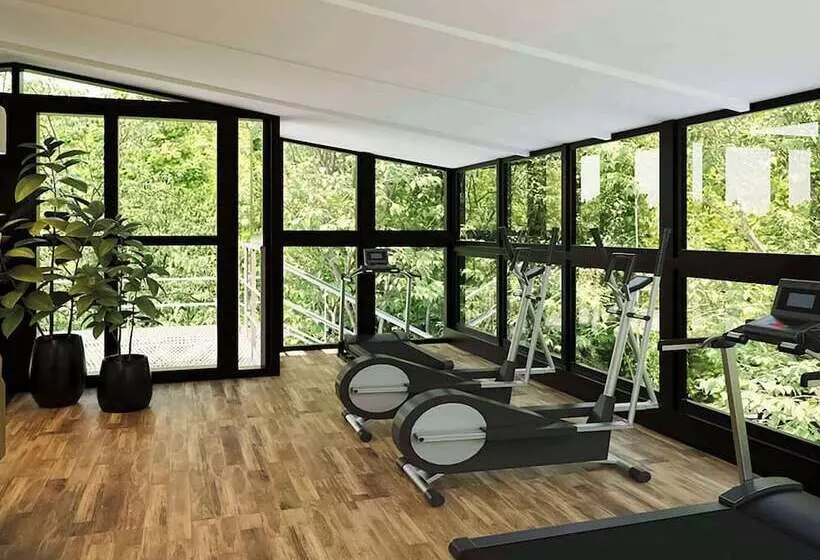 בית מלון כפרי Mercure Paris Ouest Saintgermain