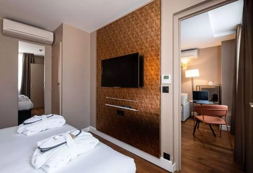 בית מלון כפרי Mercure Paris Ouest Saintgermain