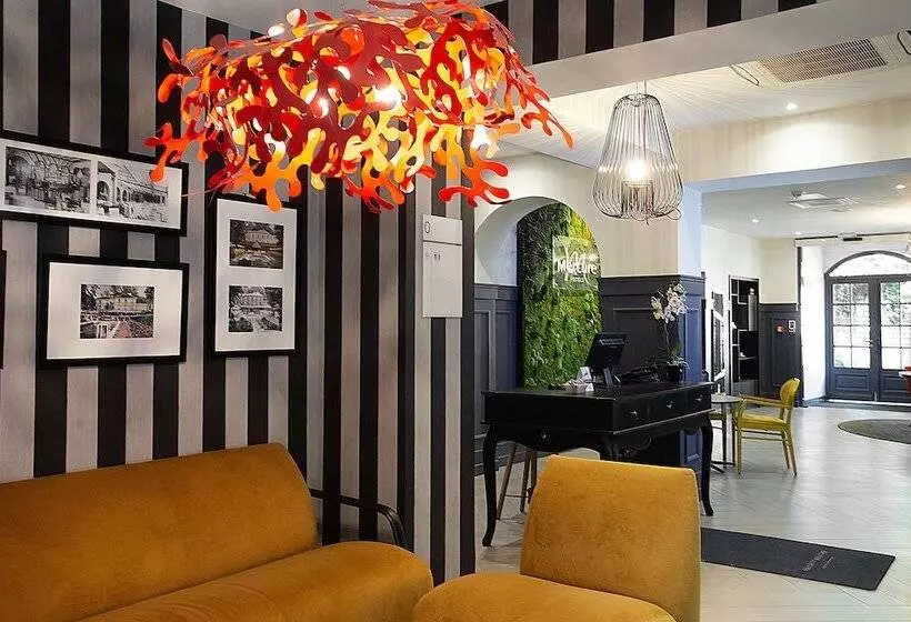 בית מלון כפרי Mercure Paris Ouest Saintgermain