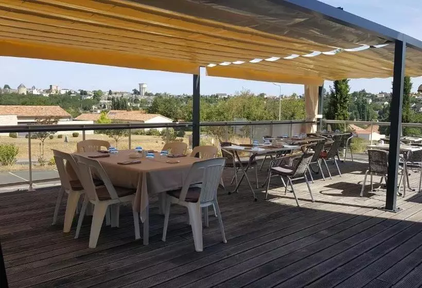 Отель Hôtellerie Saint Jean