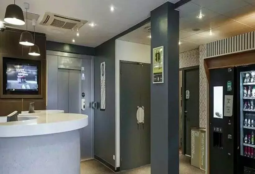 B&B HOTEL Marseille Prado Parc des Expositions