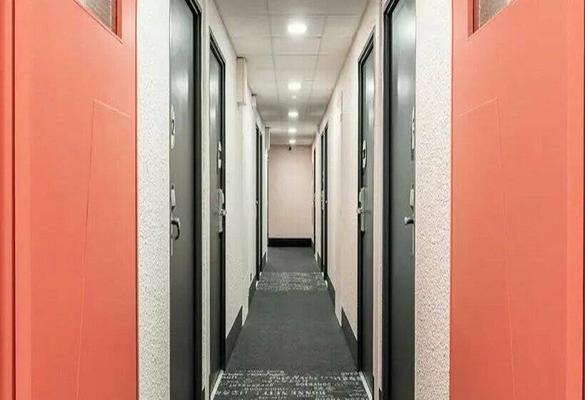 B&B HOTEL Marseille Prado Parc des Expositions