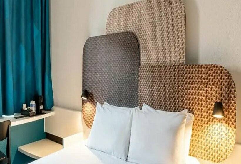 B&B HOTEL Marseille Prado Parc des Expositions