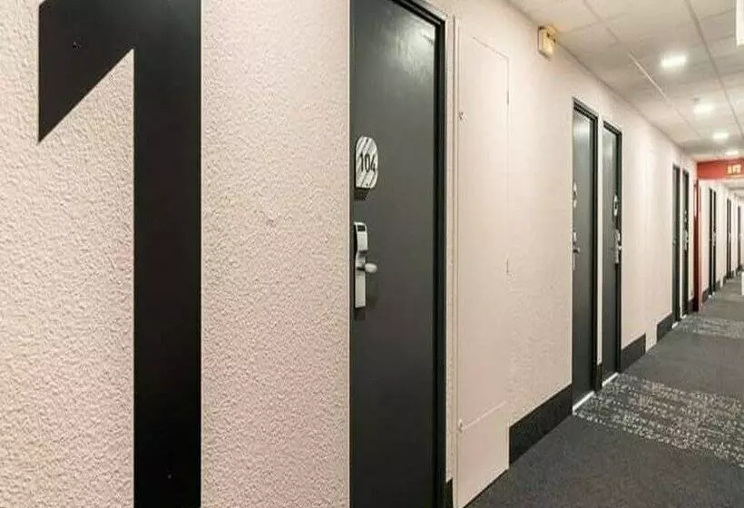 B&B HOTEL Marseille Prado Parc des Expositions