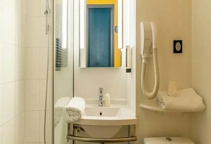 B&B HOTEL Marseille Prado Parc des Expositions