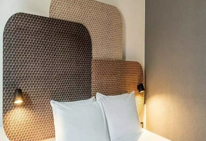 B&B HOTEL Marseille Prado Parc des Expositions