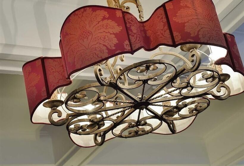 Hôtel & Spa Jules César Arles Mgallery Hotel Collection