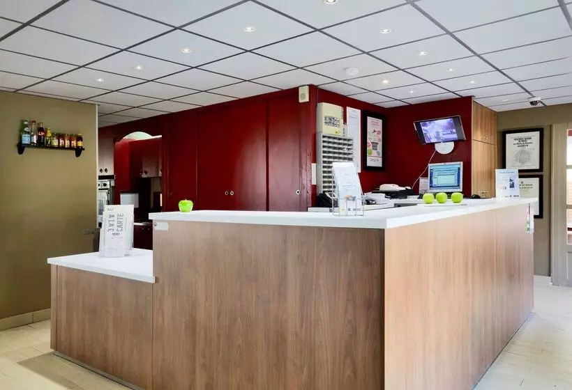 ホテル Campanile L Isle D Abeau Bourgoin Jallieu