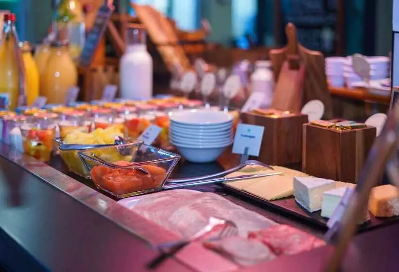 호텔 Campanile Lille Est Villeneuve D Ascq