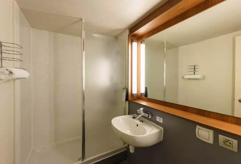 호텔 Campanile Lille Est Villeneuve D Ascq