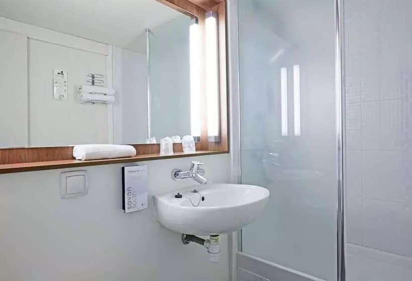 호텔 Campanile Lille Est Villeneuve D Ascq