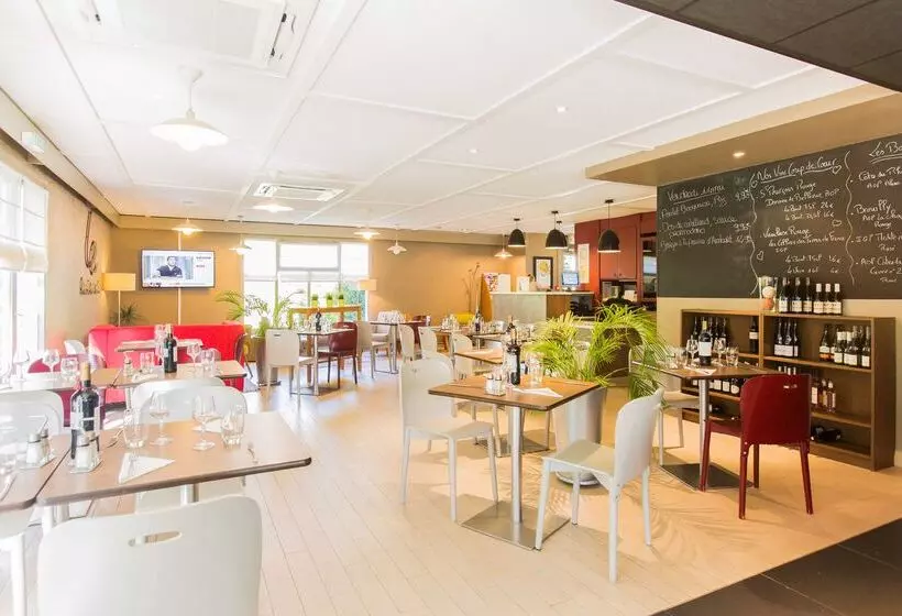 Hotel Campanile Vichy Bellerive