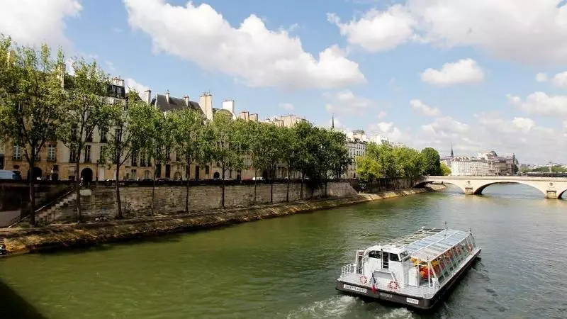 ホテル Hôtel Des Deux Iles   Notre Dame