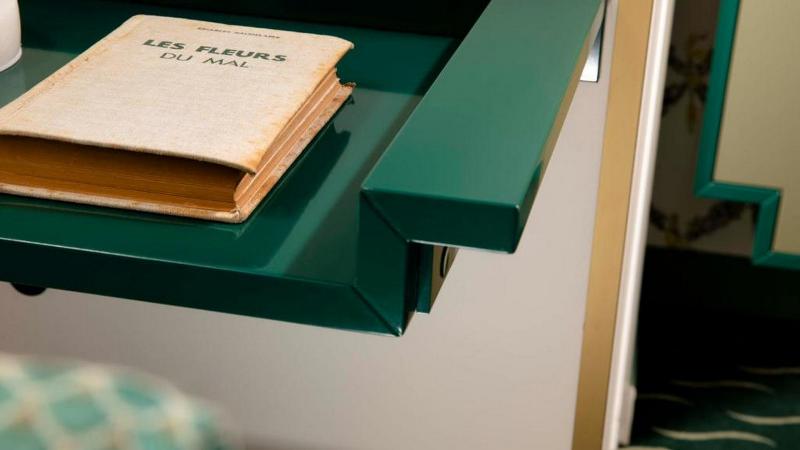 هتل Hôtel Des Deux Iles Notre Dame