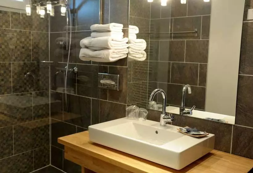 ホテル Lerie Du Domaine De Cabasse