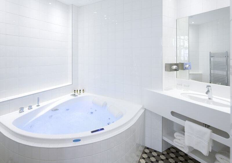 Hannong Hotel & Wine Bar