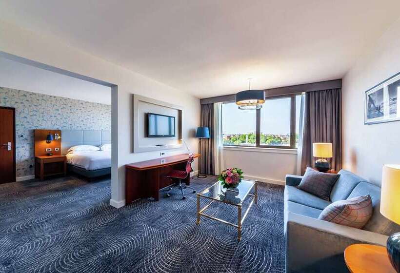 هتل Hilton Strasbourg