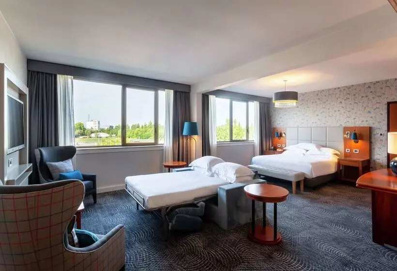 ホテル Hilton Strasbourg