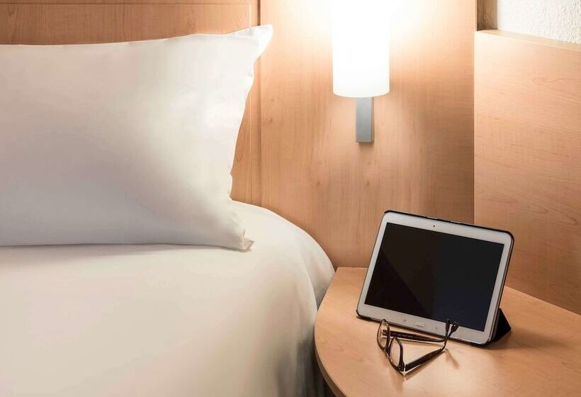 فندق Ibis Angers Centre Chateau