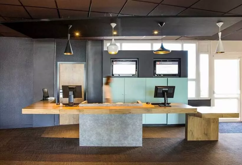 هتل Ibis Bordeaux Lac