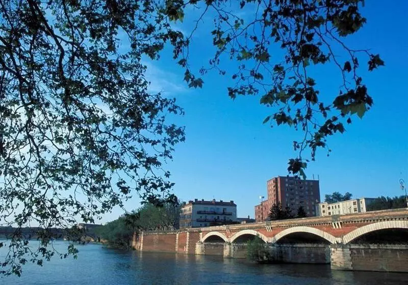 ホテル Ibis Budget Toulouse Centre Gare