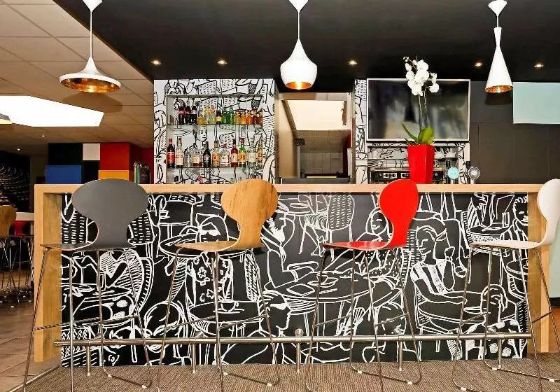 Отель Ibis Nîmes Ouest   A9
