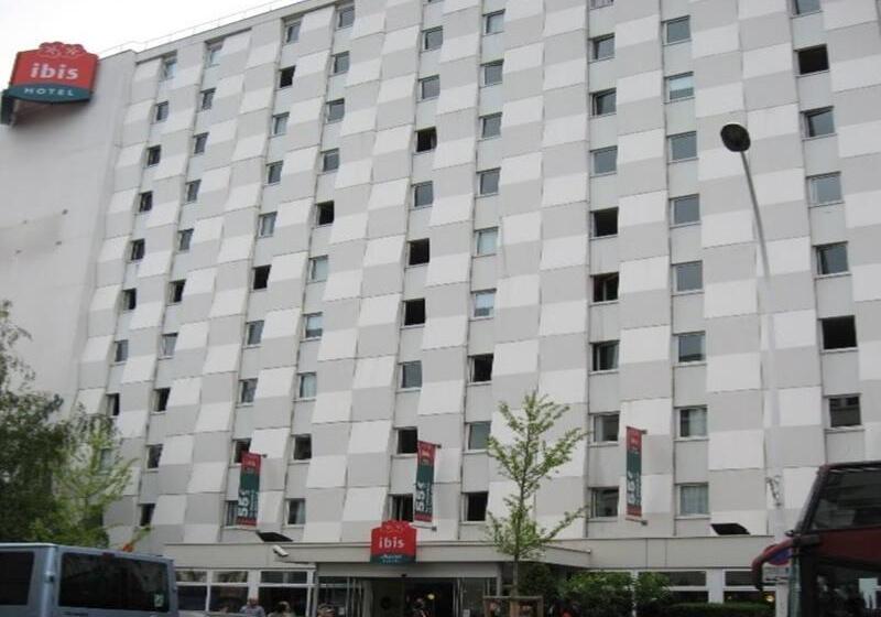 هتل Ibis Paris Porte D'orleans
