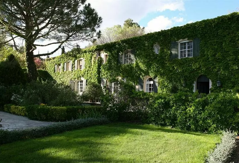 ホテル La Cabro D'or