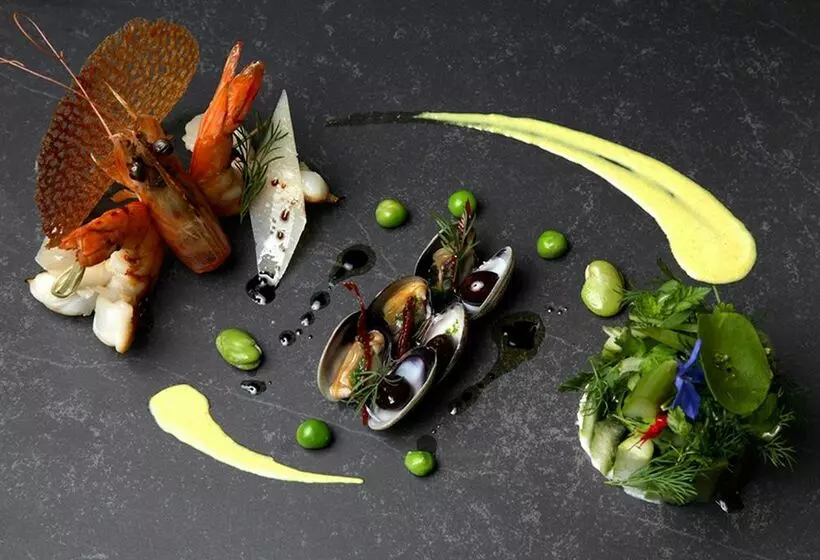 ホテル La Cabro D'or