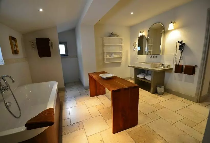 ホテル La Cabro D'or