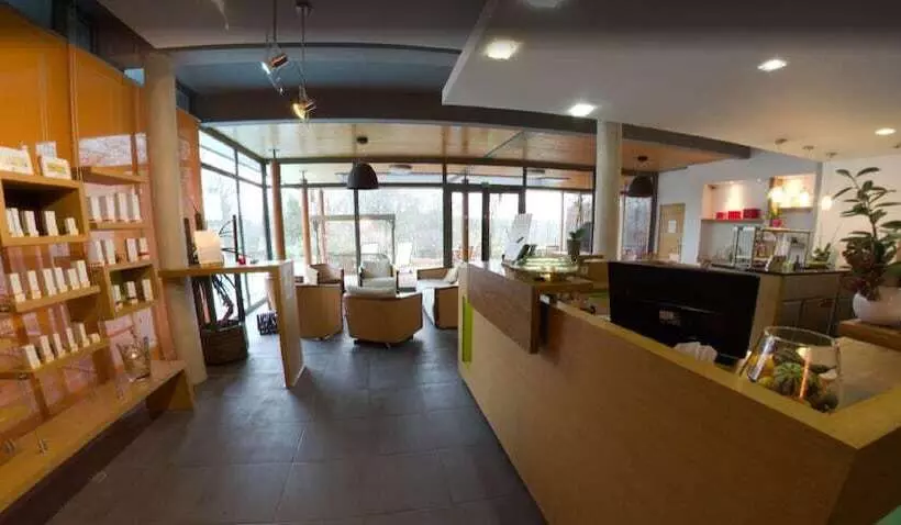 Отель La Clairière Bio & Spa