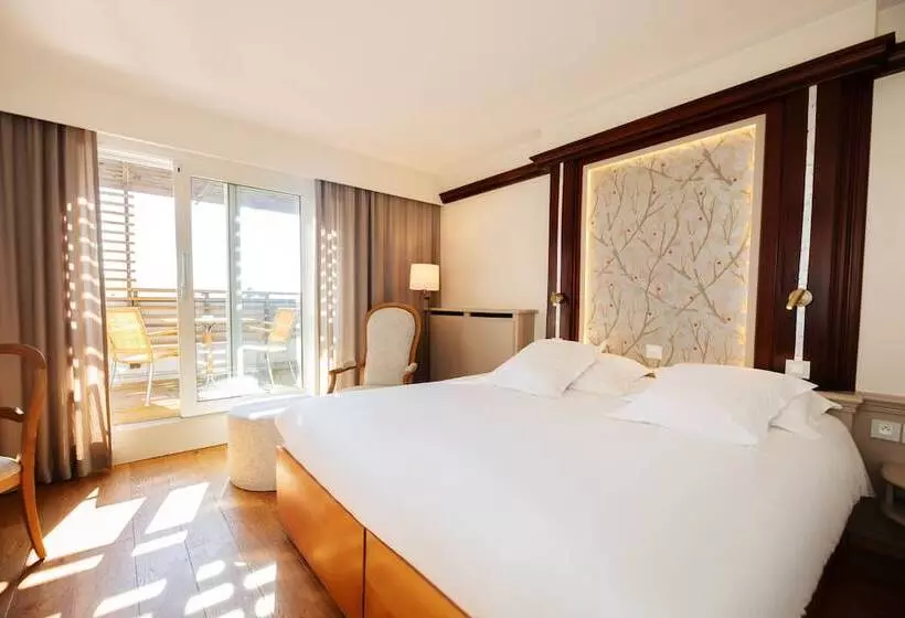 Отель La Clairière Bio & Spa