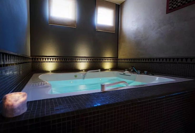 Отель La Clairière Bio & Spa