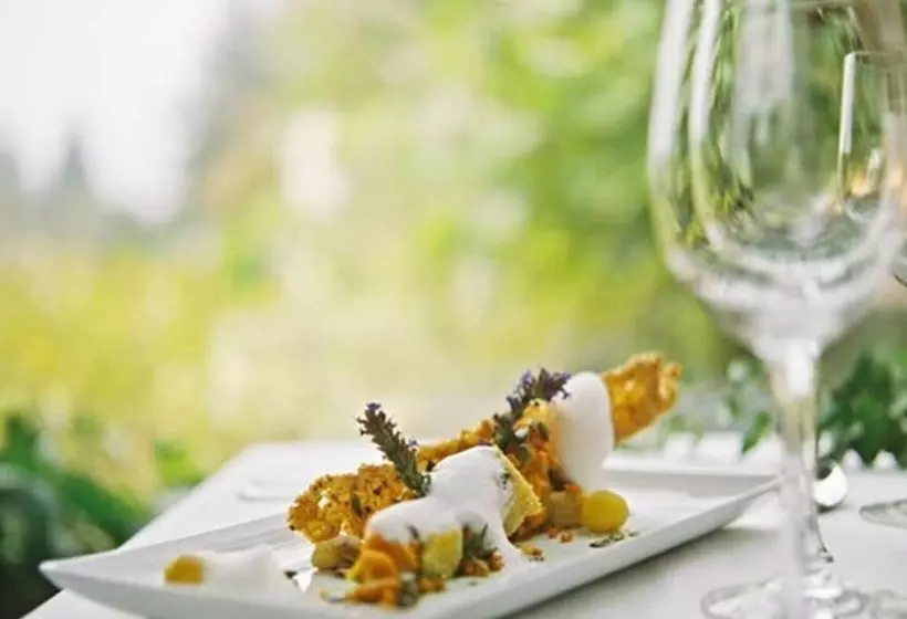 Отель La Clairière Bio & Spa