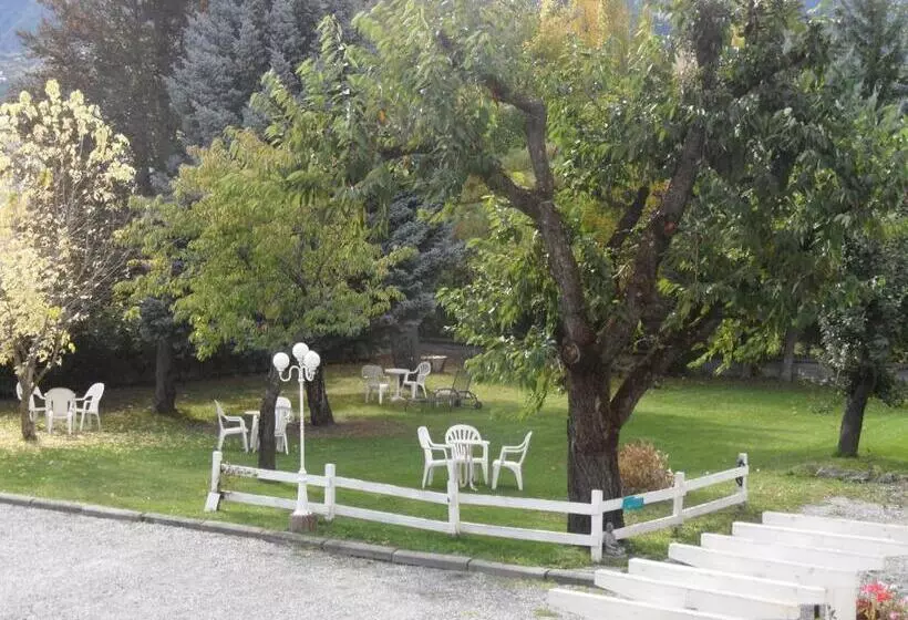 Hotel La Grande Eperviere