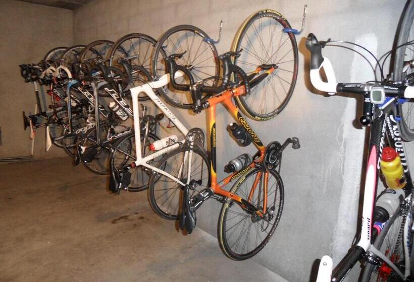 Hotel La Grande Eperviere