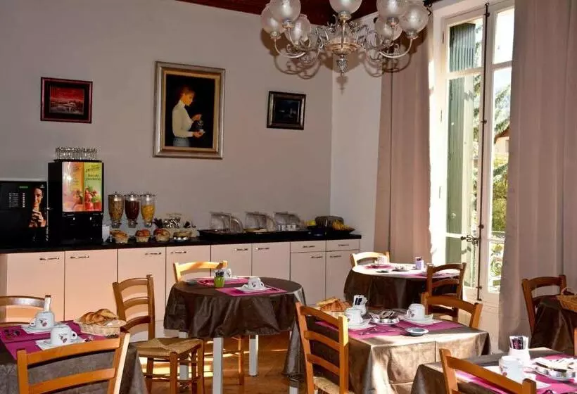 Hotell La Grande Eperviere