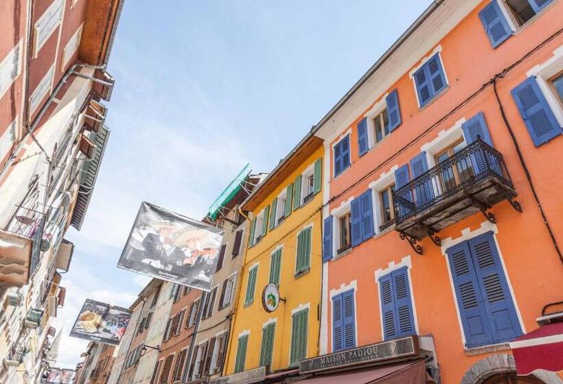 Hotel La Grande Eperviere