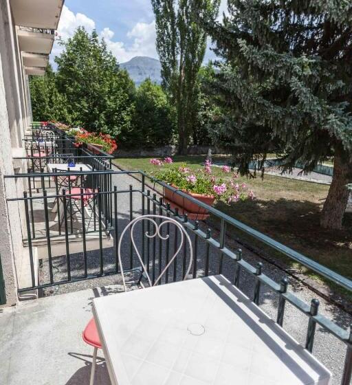 Hotel La Grande Eperviere