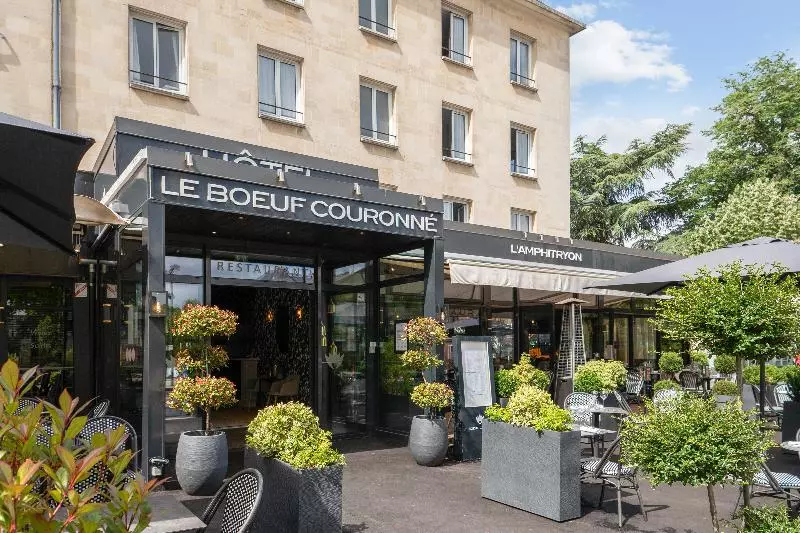 Hôtel Le Boeuf Couronné Chartres   Logis Hotels