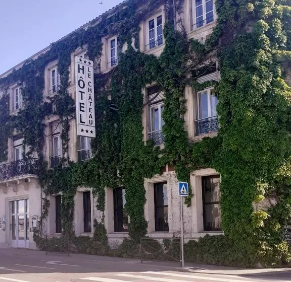 בית מלון כפרי Le Chateau