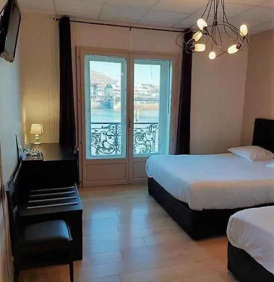 בית מלון כפרי Le Chateau