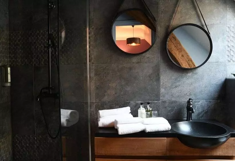 هتل Le Moulin Des Ruats