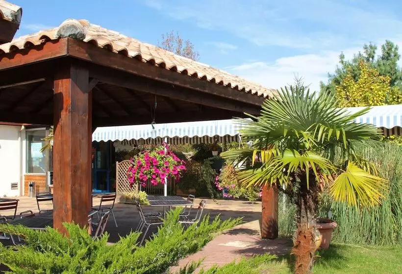 Отель L'Etoile Bleue