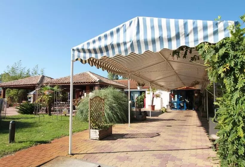 Отель L'Etoile Bleue