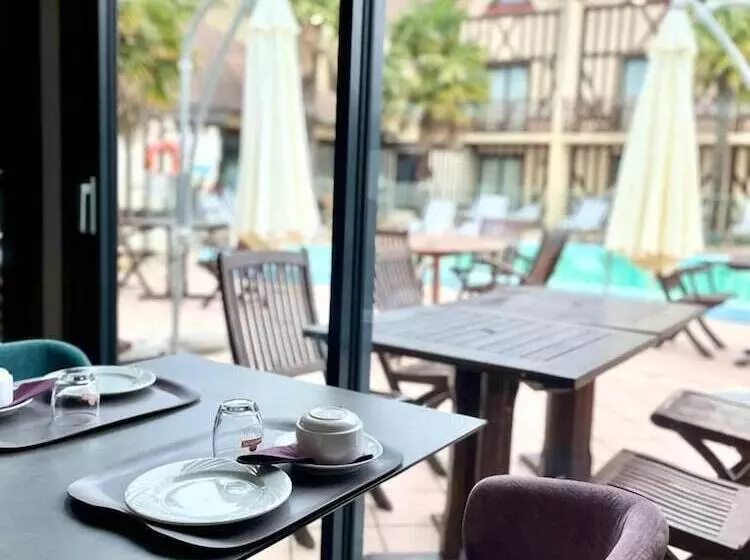 호텔 Logis Le Clos Deauville Saint Gatien