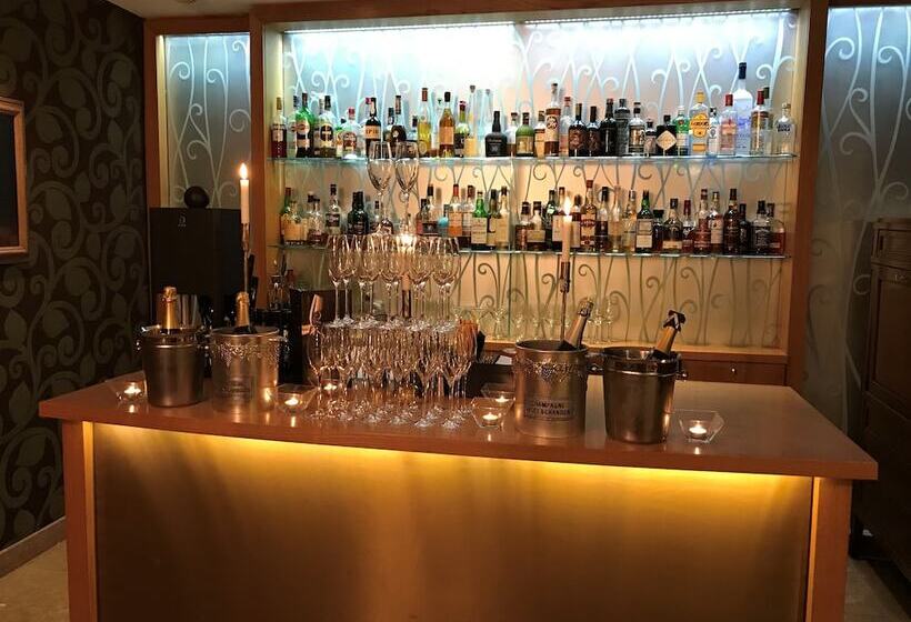 هتل Pas De Calais