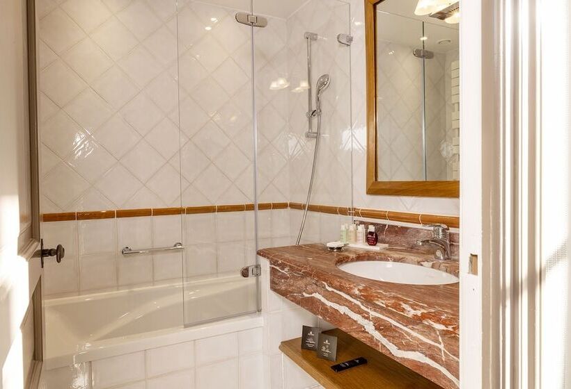 هتل Pas De Calais