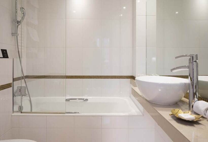 هتل Pas De Calais